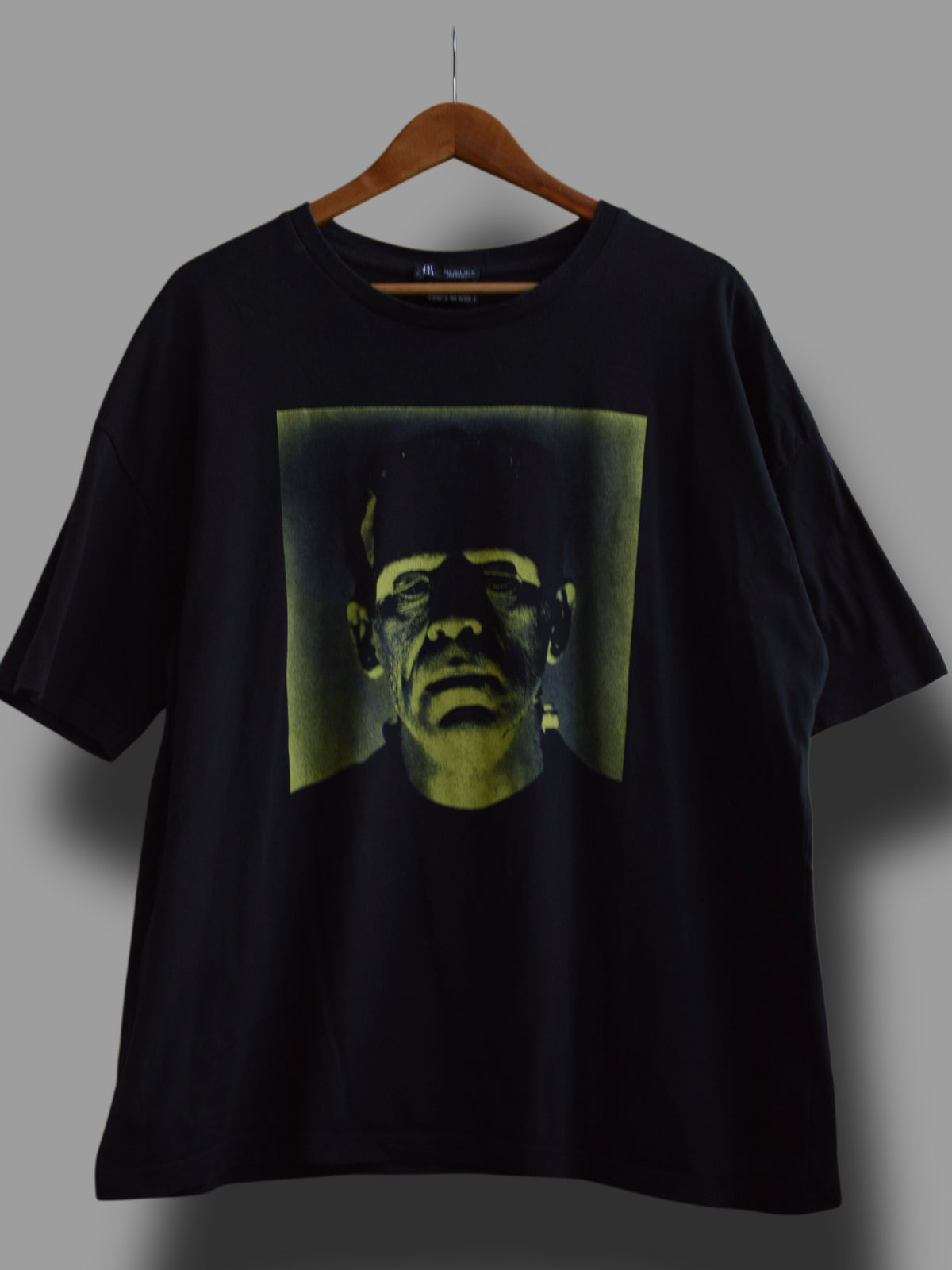 Футболка мерч Frankenstein Universal Studios (L)