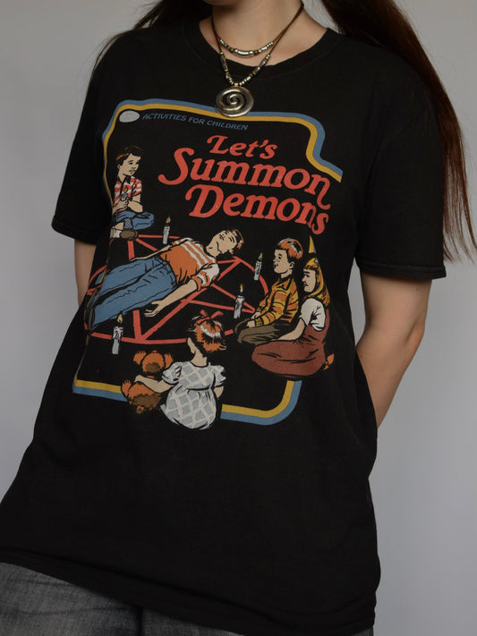 Футболка Lets Summon Demons(L)