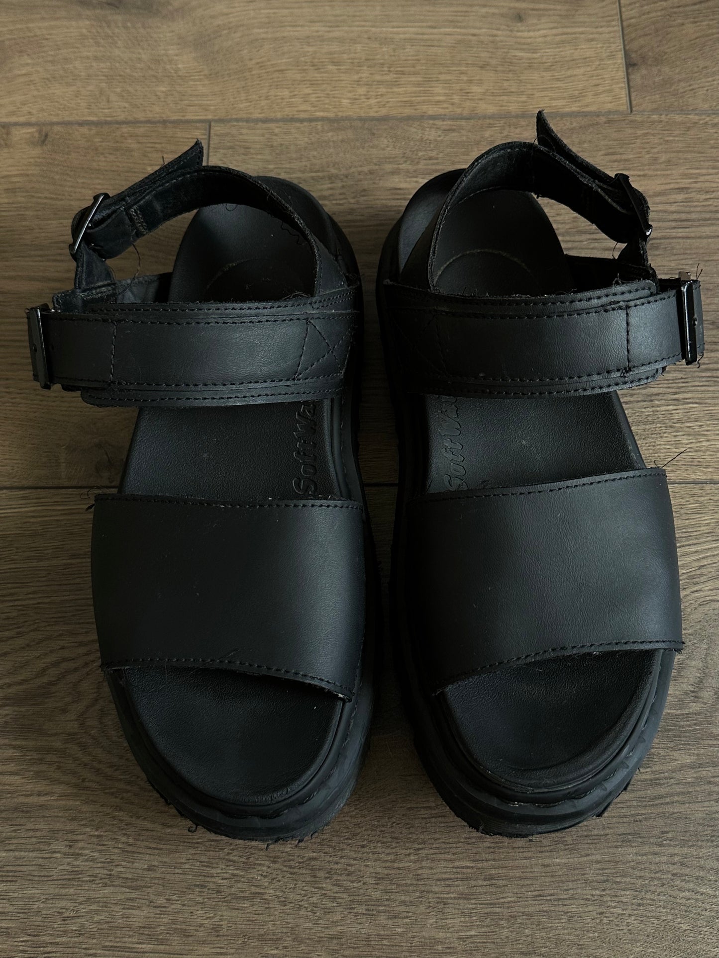 Сандалі Dr.Martens Voss(39)