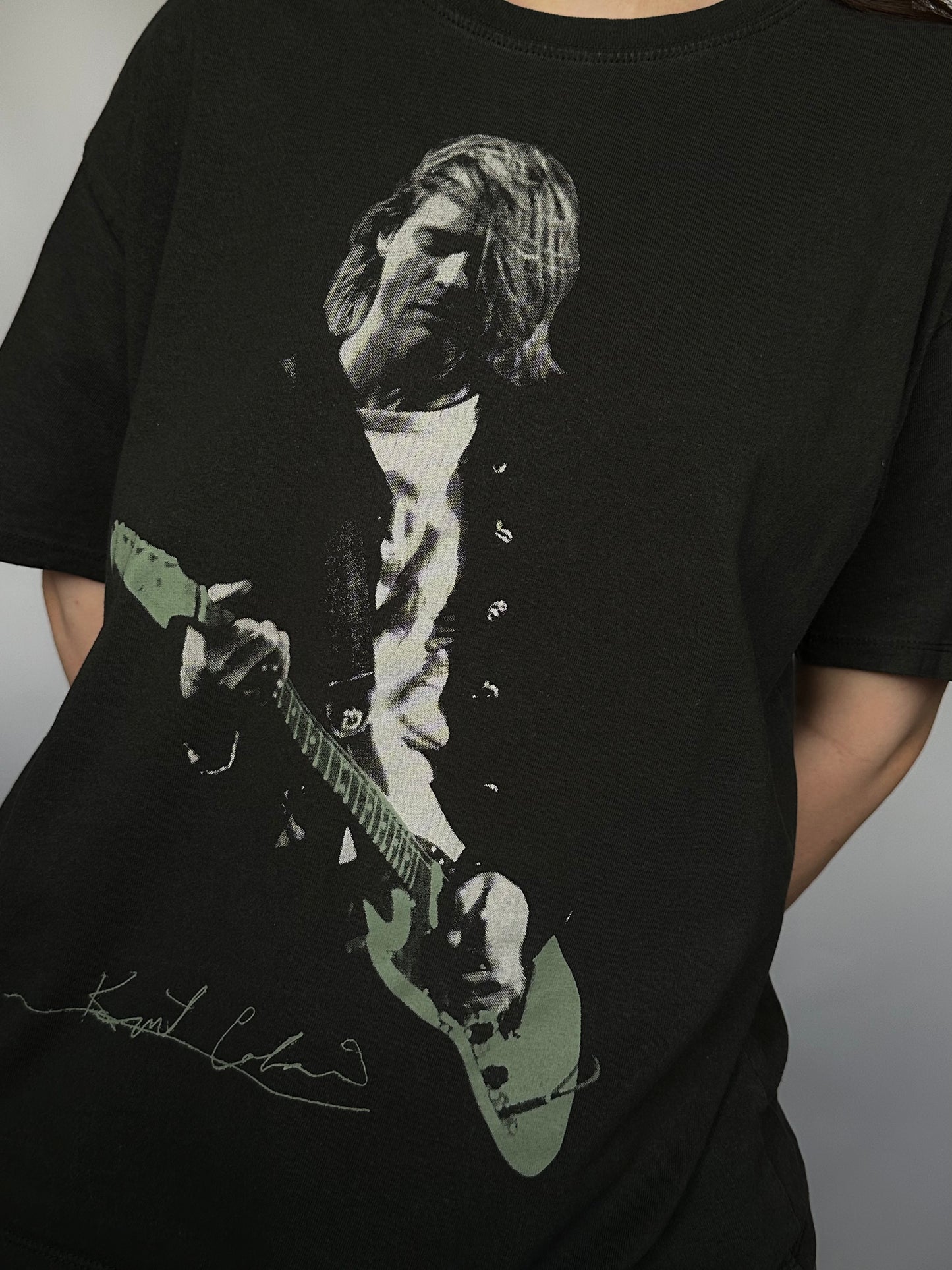 Футболка мерч Kurt Cobain(M)