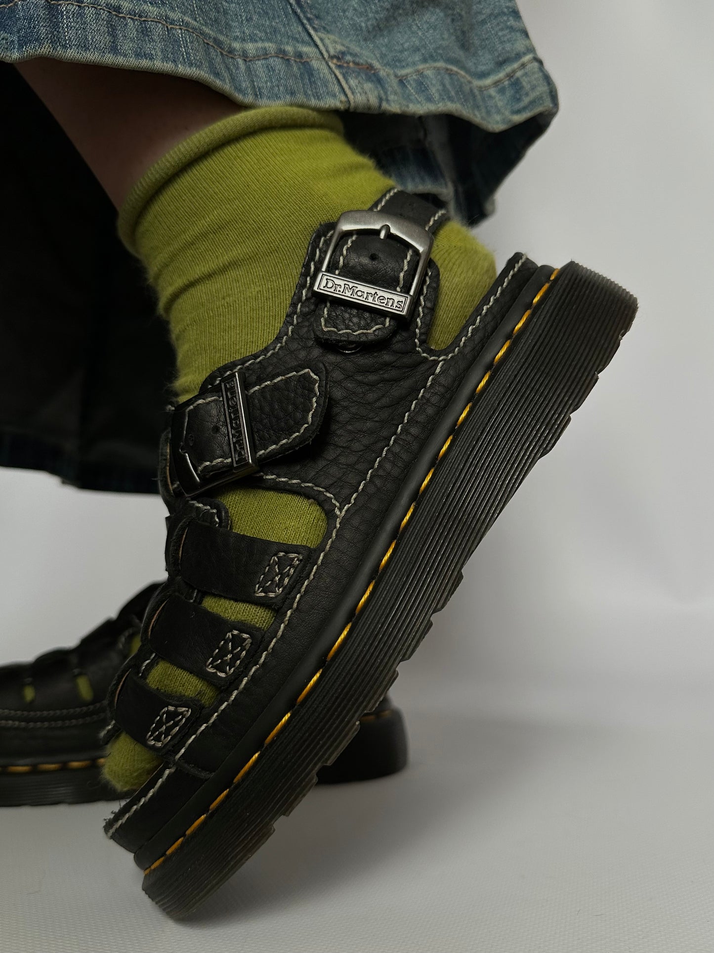 Вінтажні шкіряні сандалі Dr.Martens 8092 Fisherman(37-37,5)