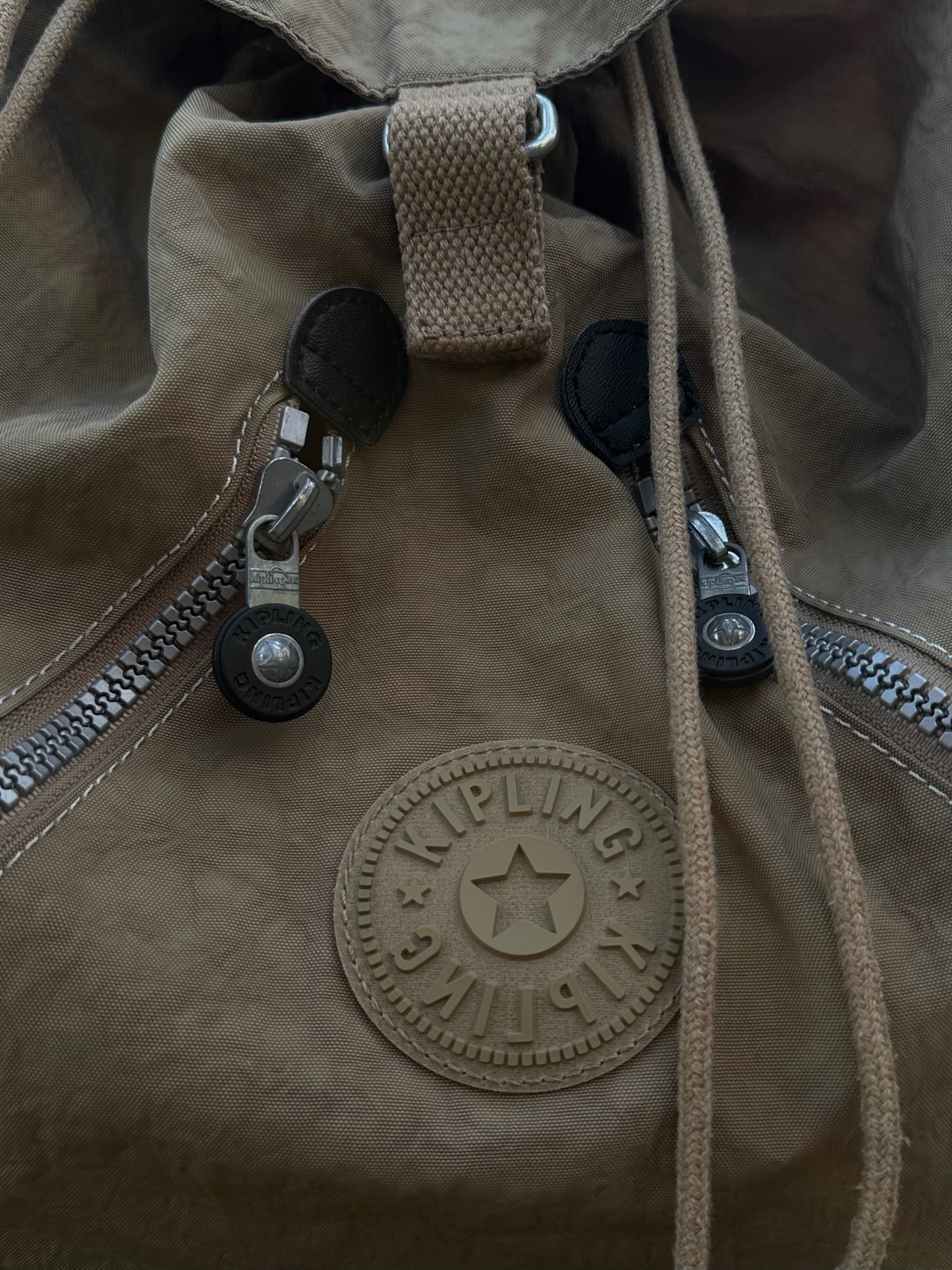 вінтажний рюкзак Kipling