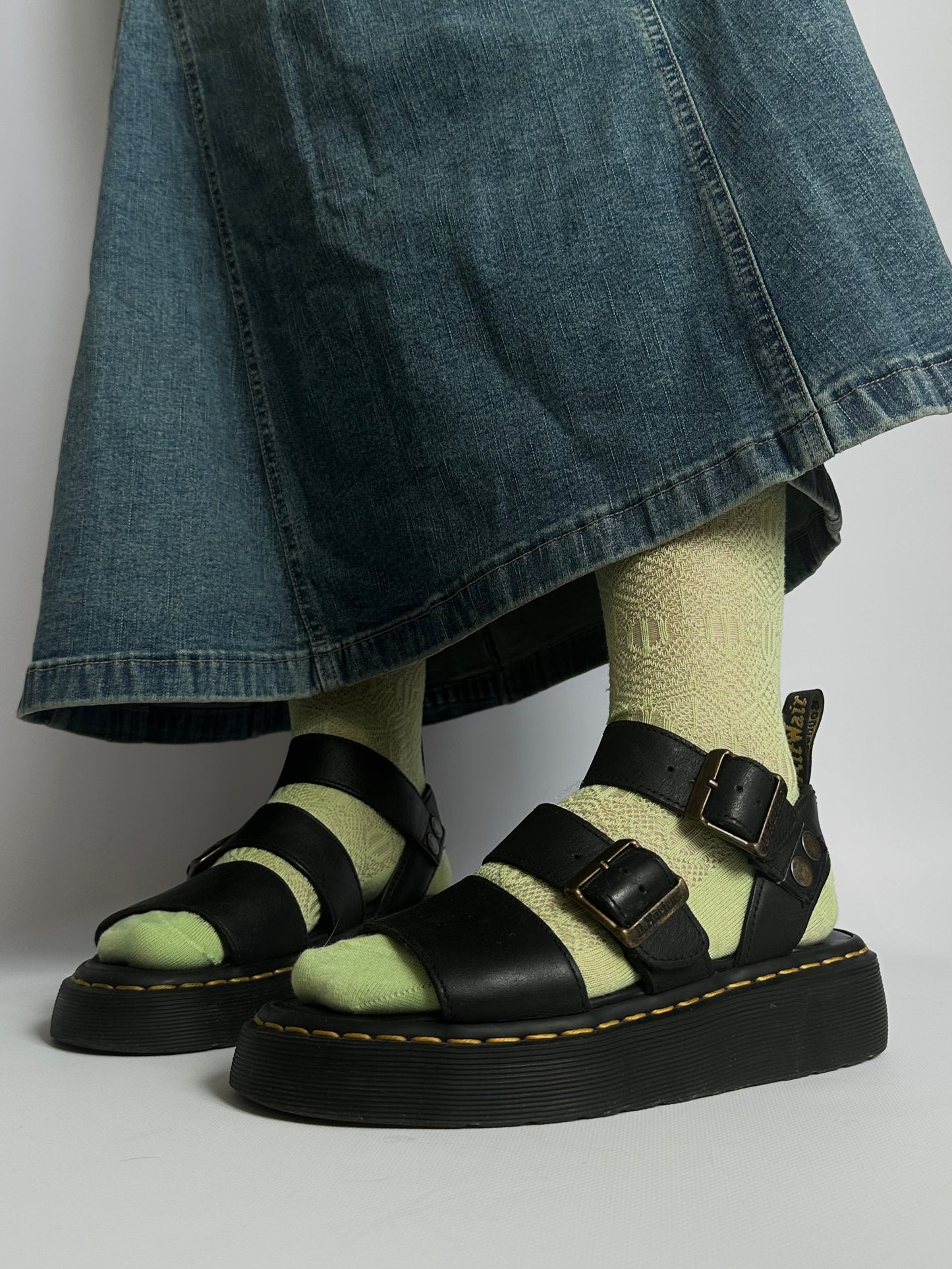 шкіряні сандалі Dr.Martens Gryphon Quad(38)