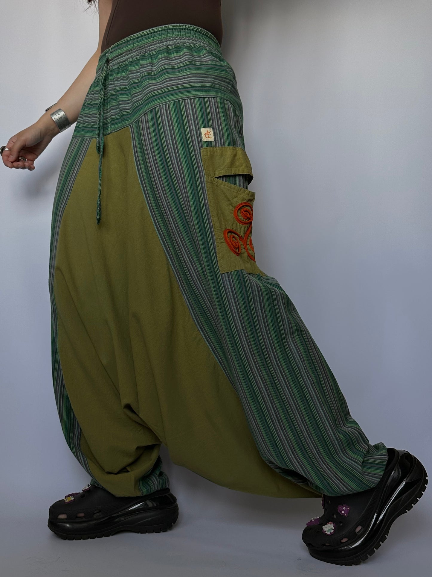 Хіппі гоблнікор штанці(L/XL)