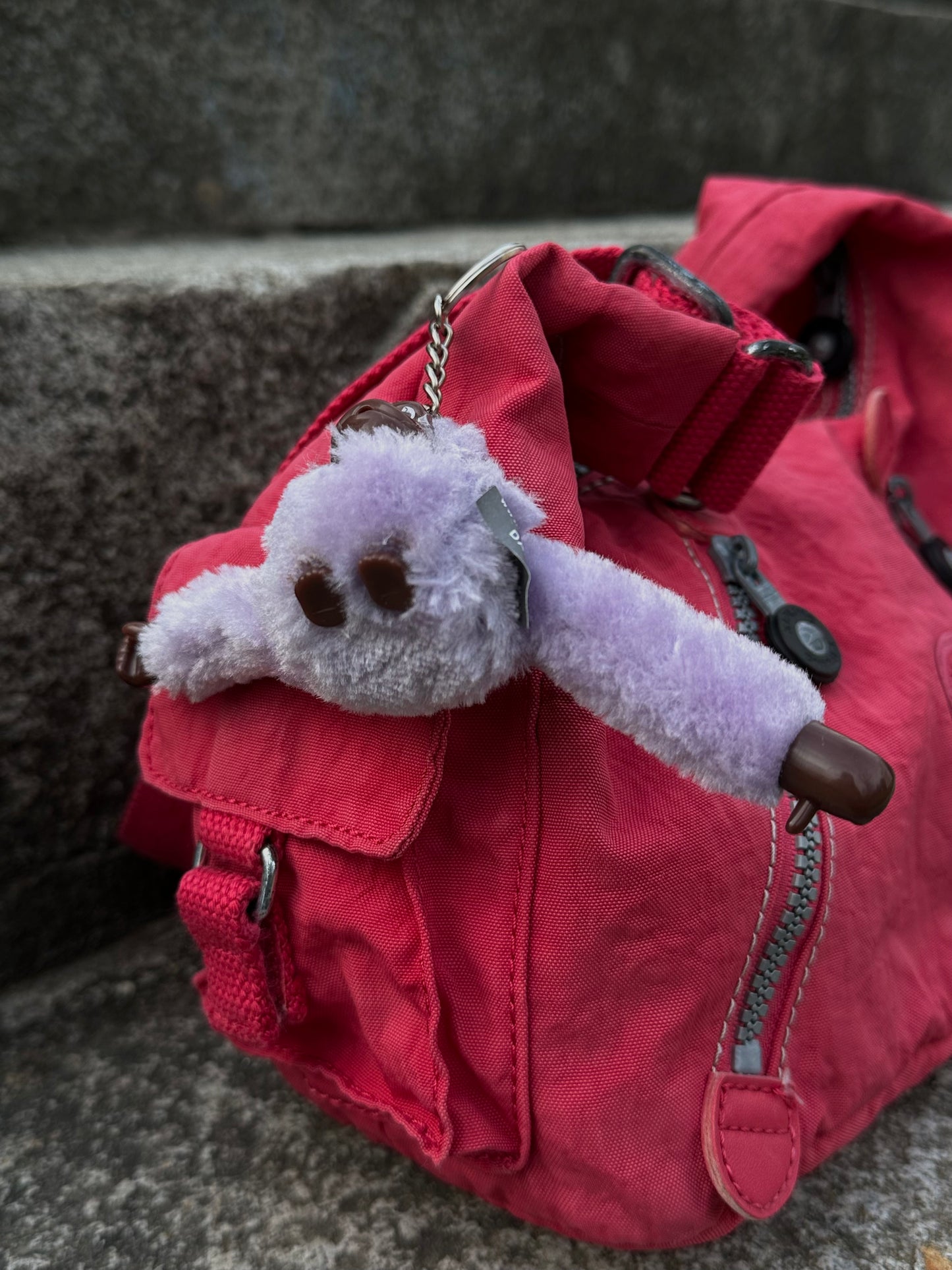 Рожева сумка багет Kipling