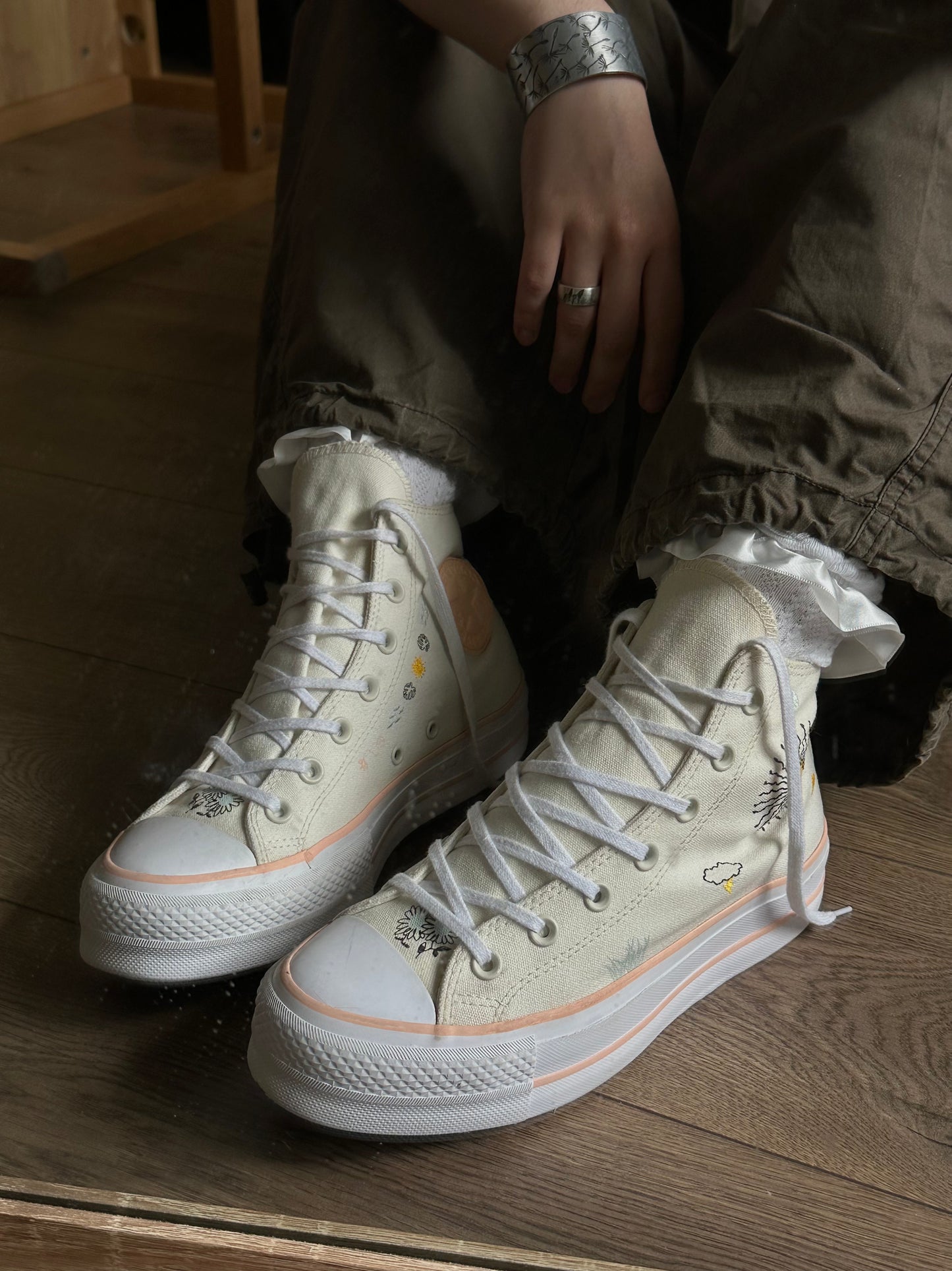 Converse CTAS Hi Lift Floral Embroidery(39)