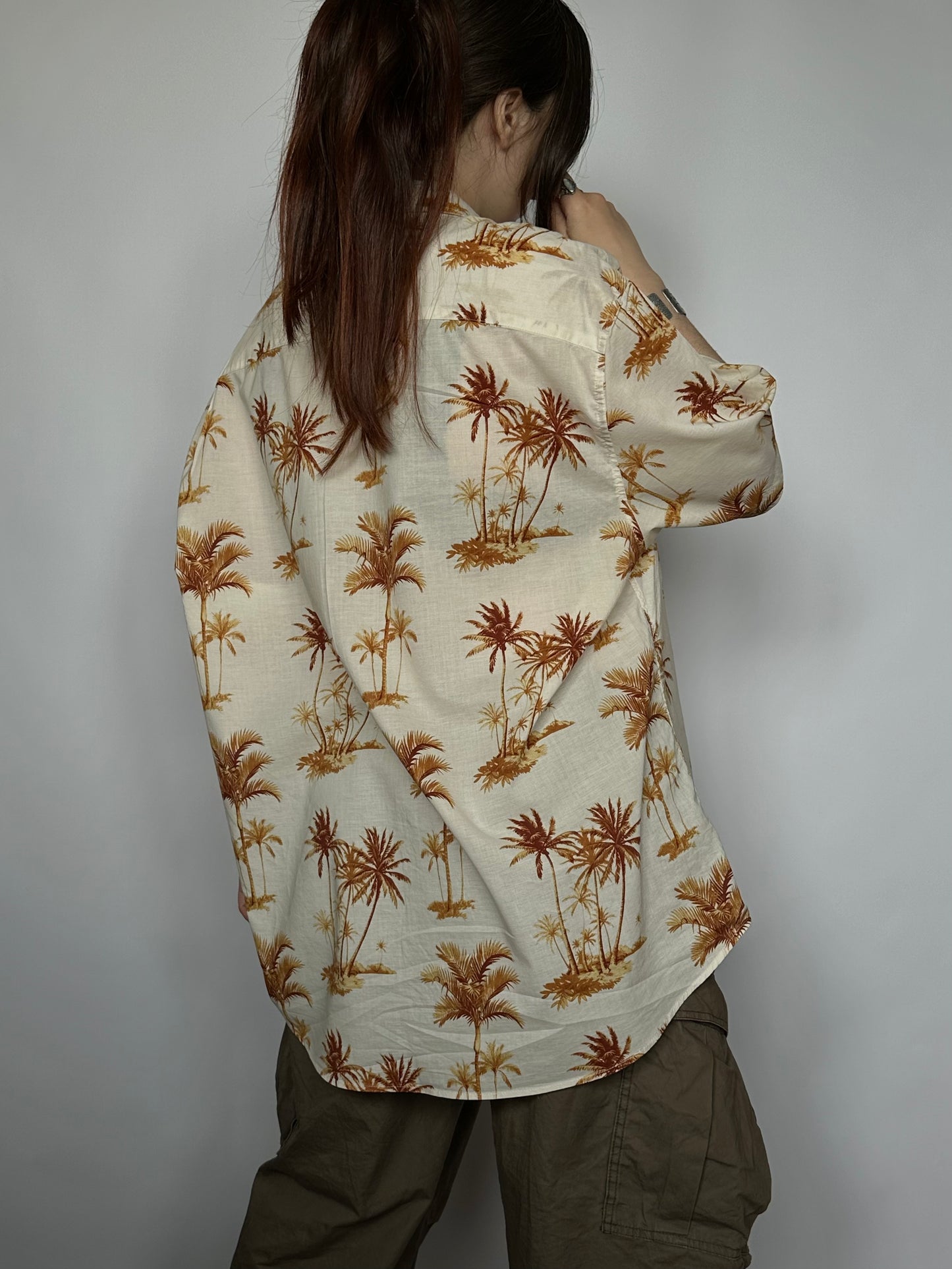Бавовняна гавайка з пальмами H&M(XL)