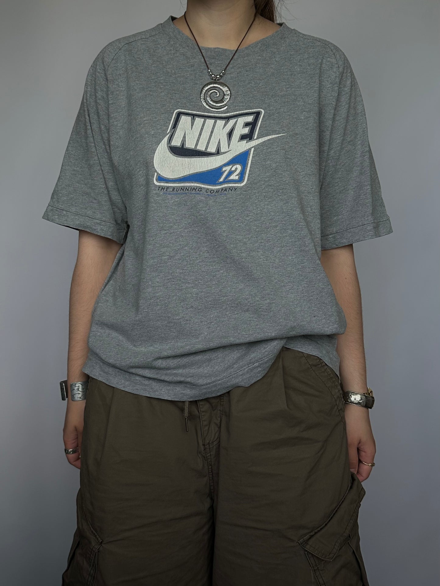 вінтажна футболка Nike(L)