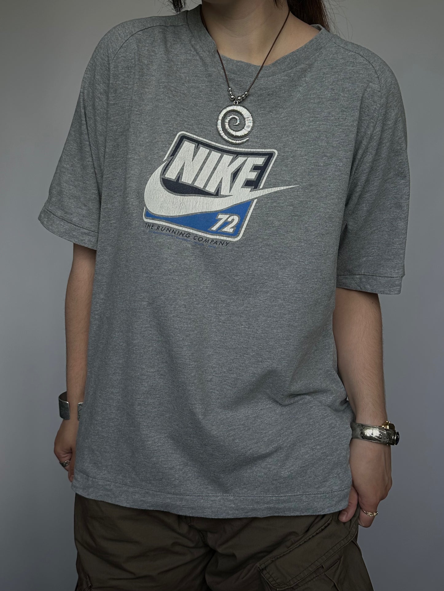 вінтажна футболка Nike(L)