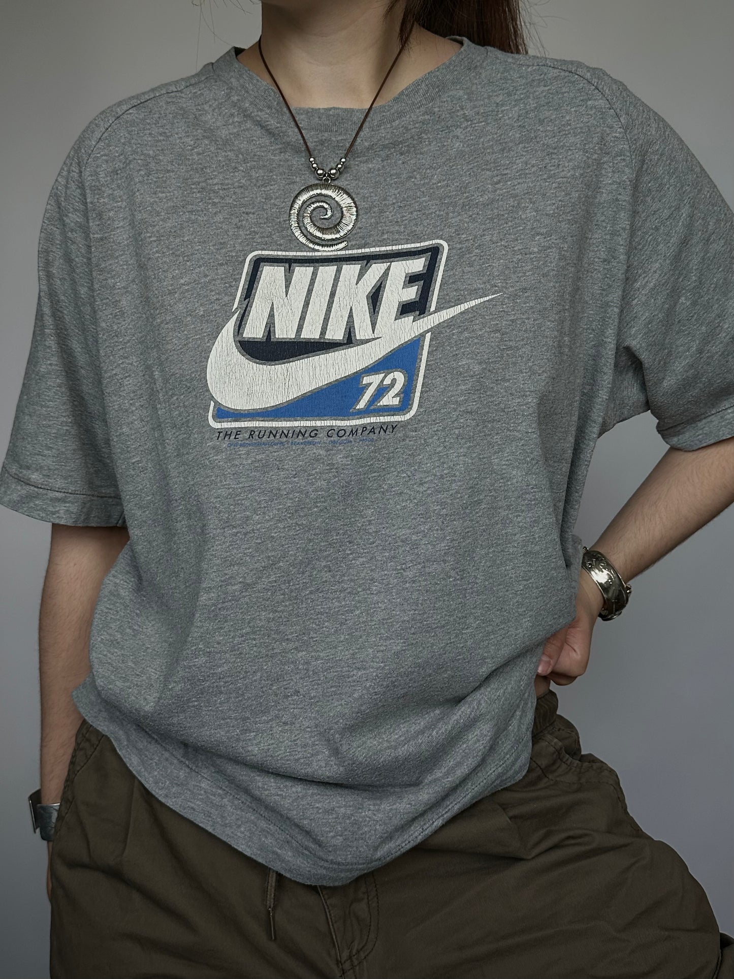вінтажна футболка Nike(L)
